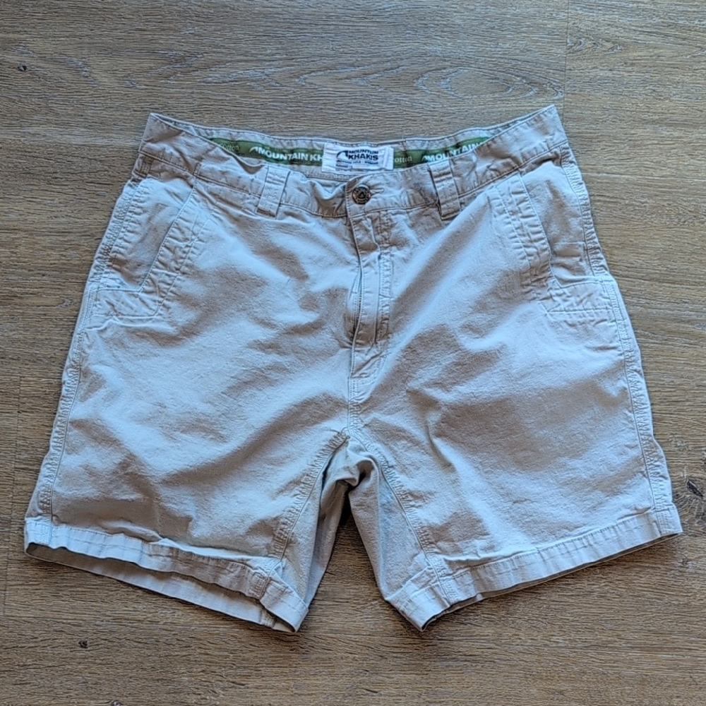 Mountain Khakis Men's Relaxed Fit All Mountain Shorts, 35×8, Organic Cotton
